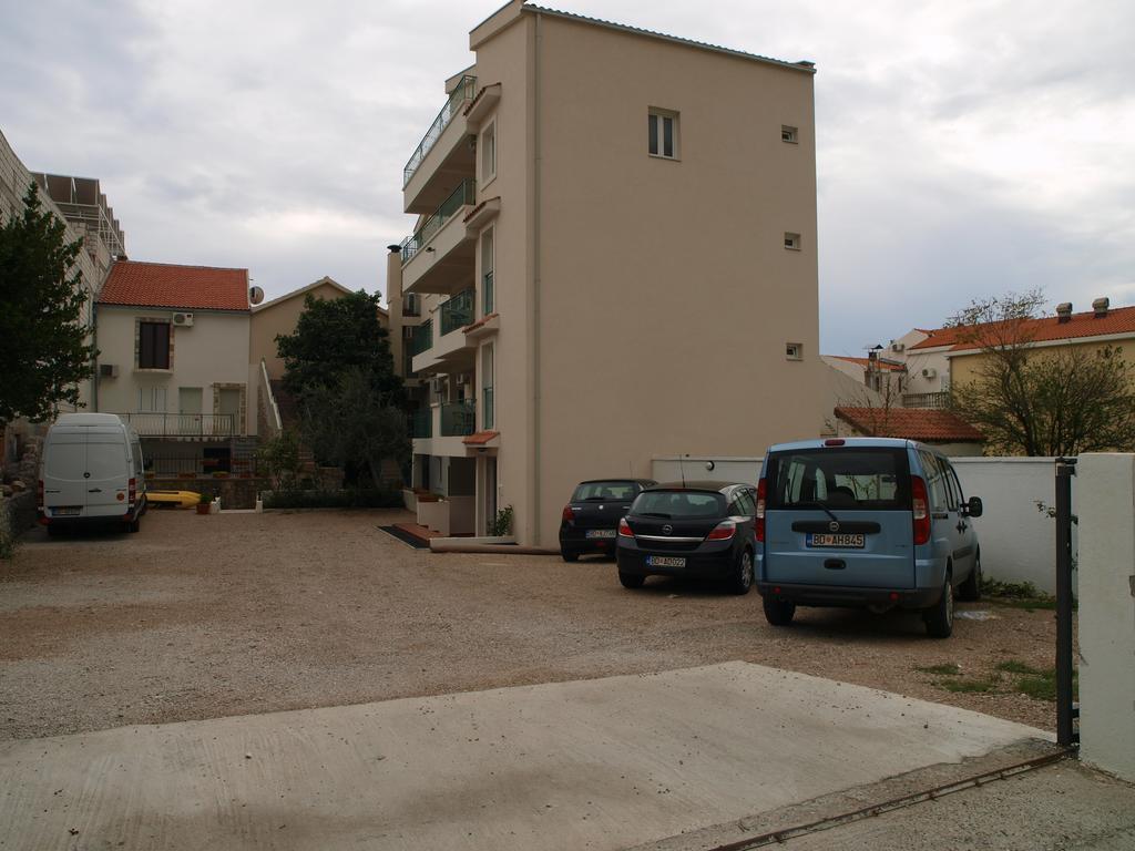 Apartments Obala Dragovic Petrovac Buitenkant foto