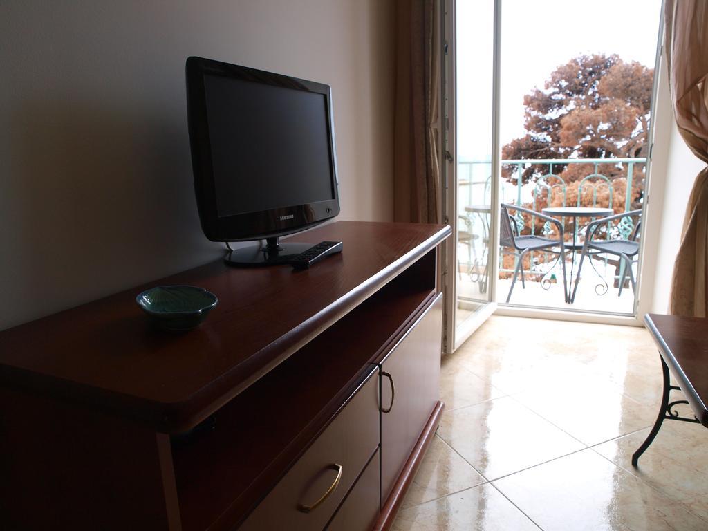 Apartments Obala Dragovic Petrovac Kamer foto