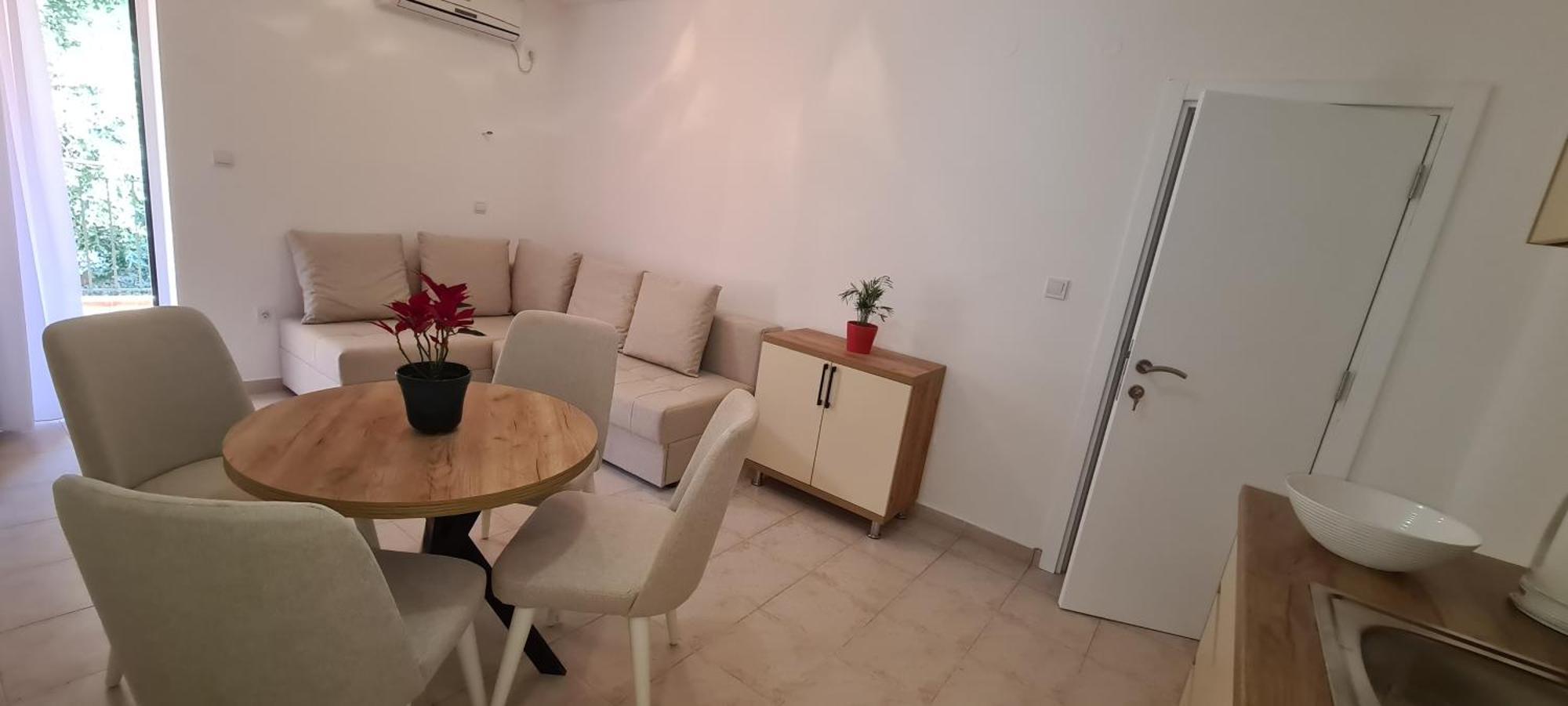 Apartments Obala Dragovic Petrovac Buitenkant foto