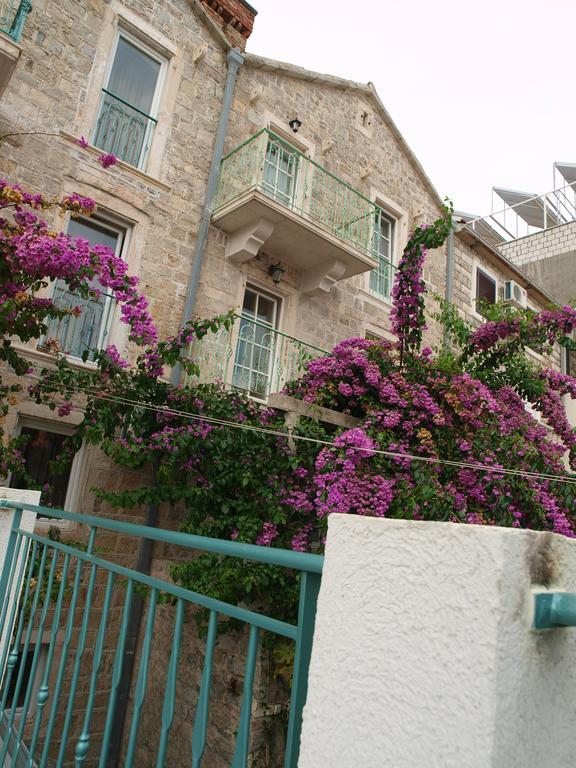 Apartments Obala Dragovic Petrovac Buitenkant foto